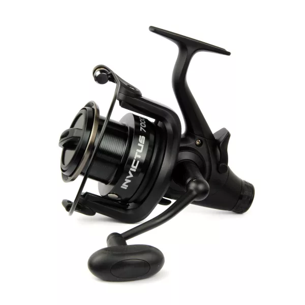 Carp Academy Invictus 7000 Mulineta cu baitrunner