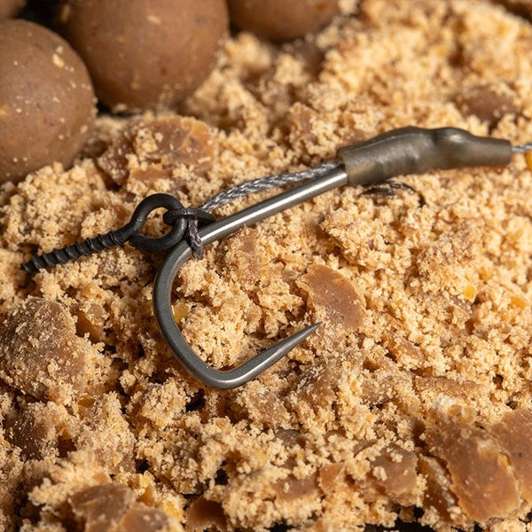 Nash Slip D 8 Cu ochet, Cu barbetă Montură pre-legată pentru boilies